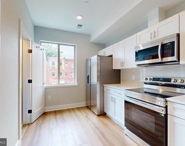 2640 N Jessup Street - Photo Thumbnail 2