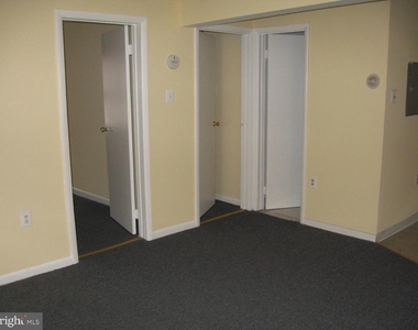 1048 South Street - Photo Thumbnail 1