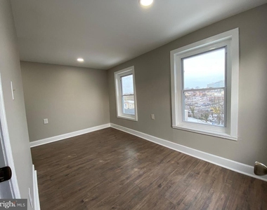 220 Pearl Street - Photo Thumbnail 18