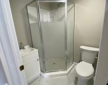 220 Pearl Street - Photo Thumbnail 21