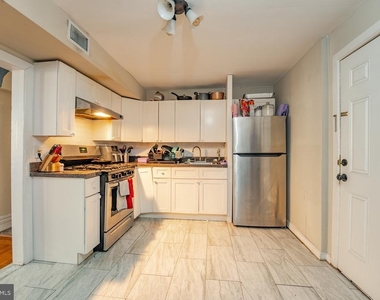 3809 Ventnor Avenue - Photo Thumbnail 4