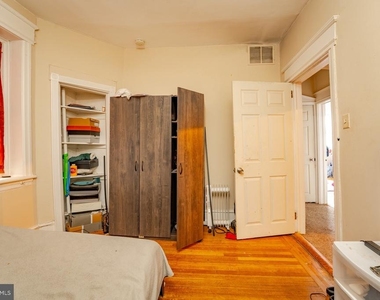 3809 Ventnor Avenue - Photo Thumbnail 14