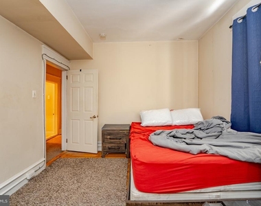 3809 Ventnor Avenue - Photo Thumbnail 7