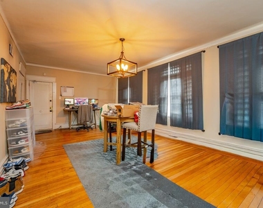 3809 Ventnor Avenue - Photo Thumbnail 3