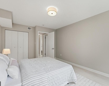 3829 Hamilton Street - Photo Thumbnail 11