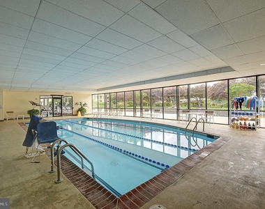 5225 Pooks Hill Road - Photo Thumbnail 20