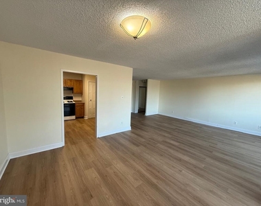 5225 Pooks Hill Road - Photo Thumbnail 1