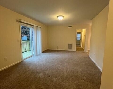 203 E Ransom Street - Photo Thumbnail 1