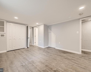 4429 Newport Avenue - Photo Thumbnail 20