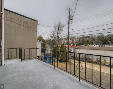 4429 Newport Avenue - Photo Thumbnail 27