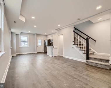 4429 Newport Avenue - Photo Thumbnail 4