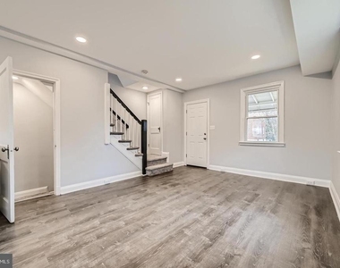 4429 Newport Avenue - Photo Thumbnail 5