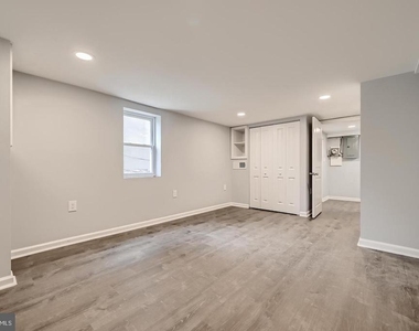 4429 Newport Avenue - Photo Thumbnail 23