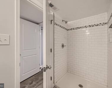 4429 Newport Avenue - Photo Thumbnail 25