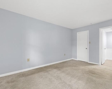 500 Umstead Drive - Photo Thumbnail 10