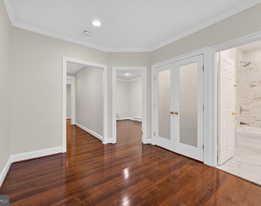 1618 18th Street Se - Photo Thumbnail 9