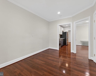 1618 18th Street Se - Photo Thumbnail 8