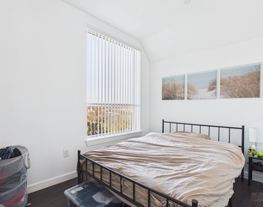 1010 W 26th St - Photo Thumbnail 4