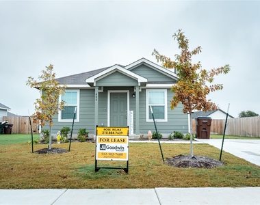 406 Halfmoon Dr - Photo Thumbnail 1