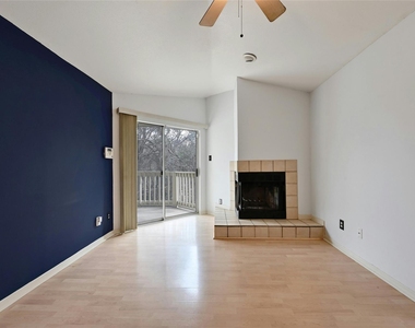 2450 Wickersham Ln - Photo Thumbnail 7