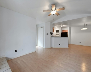 2450 Wickersham Ln - Photo Thumbnail 5