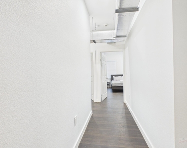 1010 W 26th St - Photo Thumbnail 7