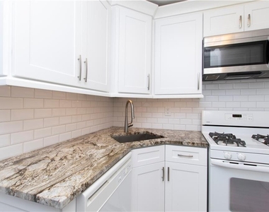 3660 Peachtree Road Ne - Photo Thumbnail 3