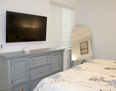 15405 Green Acres Avenue - Photo Thumbnail 11