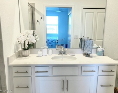 15405 Green Acres Avenue - Photo Thumbnail 10