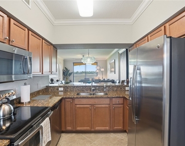 17951 Bonita National Boulevard - Photo Thumbnail 10