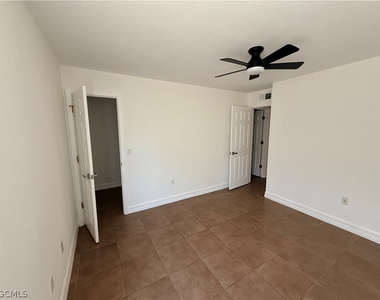 12750 Equestrian Circle - Photo Thumbnail 5