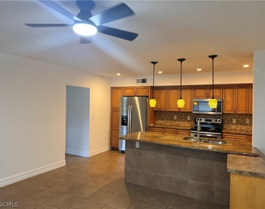 12750 Equestrian Circle - Photo Thumbnail 14