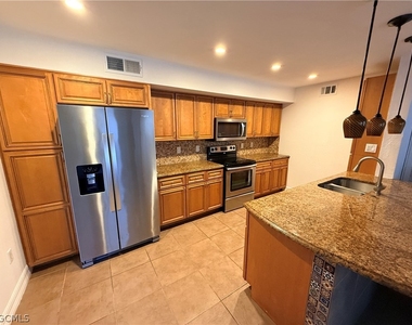 12750 Equestrian Circle - Photo Thumbnail 3