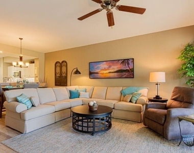 10700 Ravenna Way - Photo Thumbnail 15