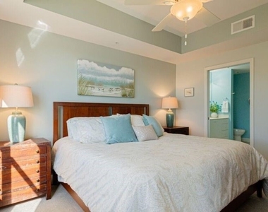 10700 Ravenna Way - Photo Thumbnail 19