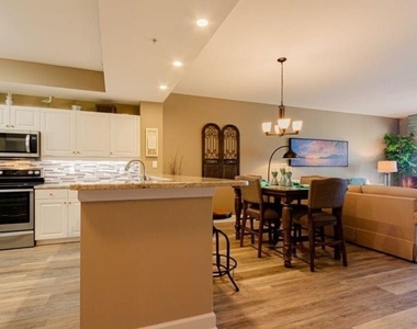 10700 Ravenna Way - Photo Thumbnail 13