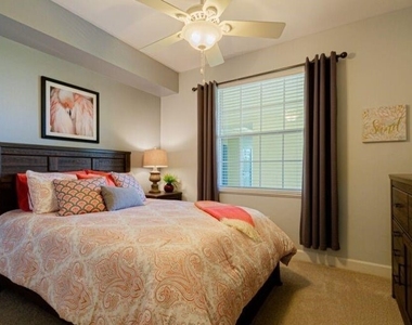 10700 Ravenna Way - Photo Thumbnail 21