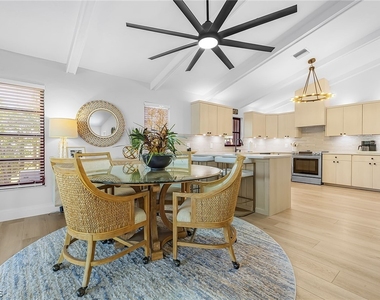 663 110th Avenue N - Photo Thumbnail 9