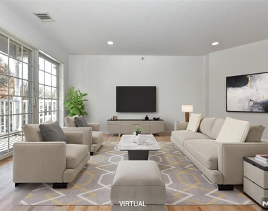 203 Central Park - Photo Thumbnail 4