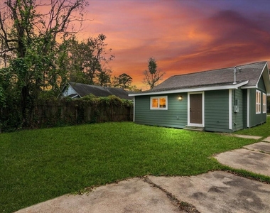 2272 Pierce Street - Photo Thumbnail 15
