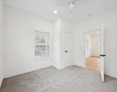 2272 Pierce Street - Photo Thumbnail 12