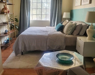 6402 Frosty Brook Drive - Photo Thumbnail 23