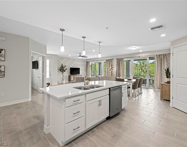 172 Indies Drive E - Photo Thumbnail 9