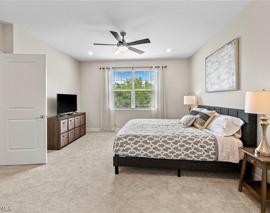 172 Indies Drive E - Photo Thumbnail 13
