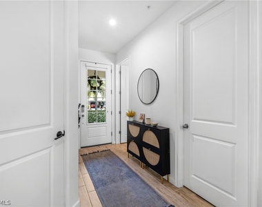 4714 Arboretum Circle - Photo Thumbnail 30