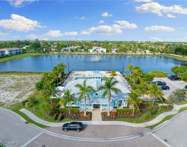 4714 Arboretum Circle - Photo Thumbnail 40