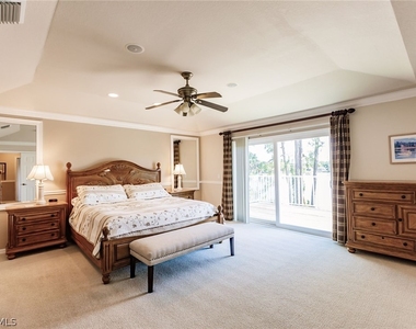 7859 Berkshire Pines Drive - Photo Thumbnail 19