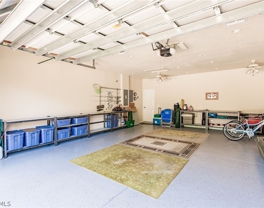 7859 Berkshire Pines Drive - Photo Thumbnail 33