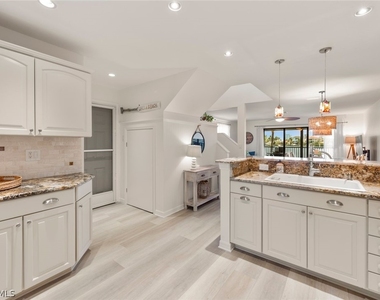 26773 Hickory Boulevard - Photo Thumbnail 3