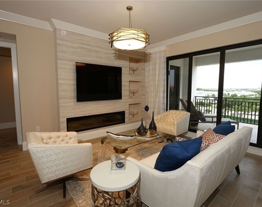 1135 3rd Avenue S - Photo Thumbnail 2